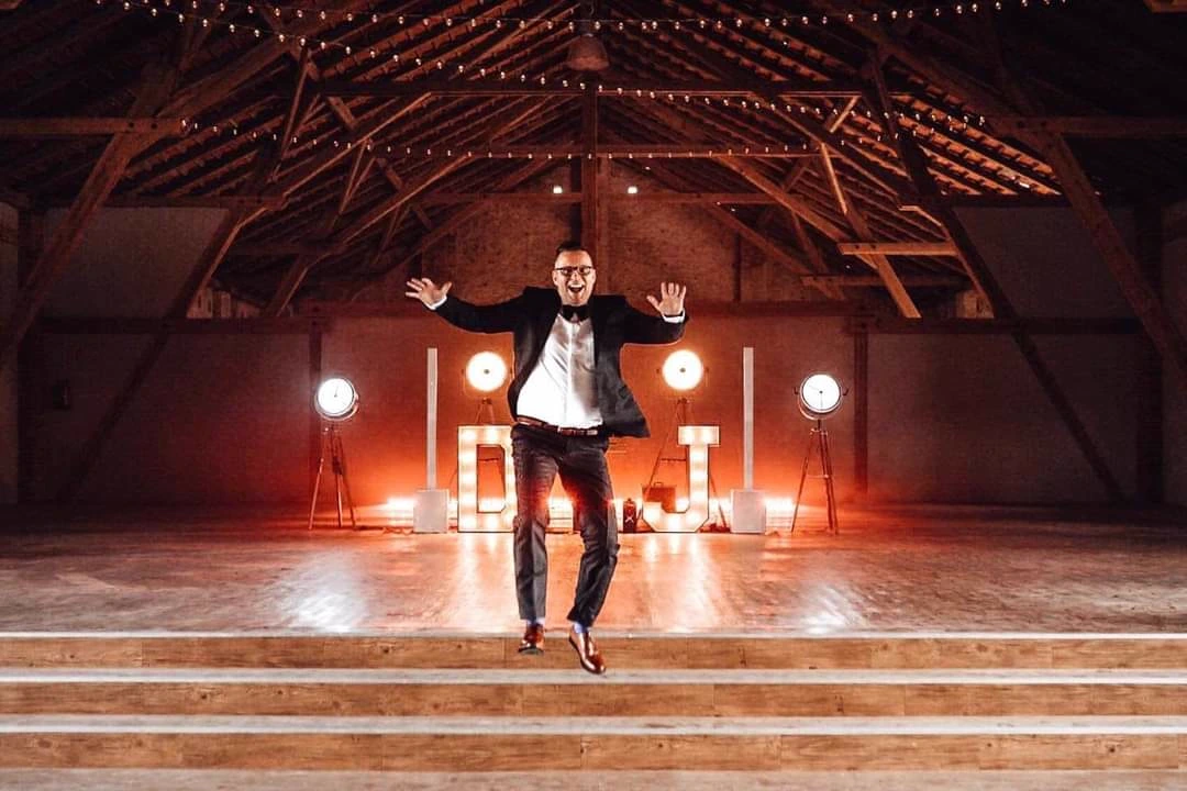 DJ Głośny podczas wesela i eventu