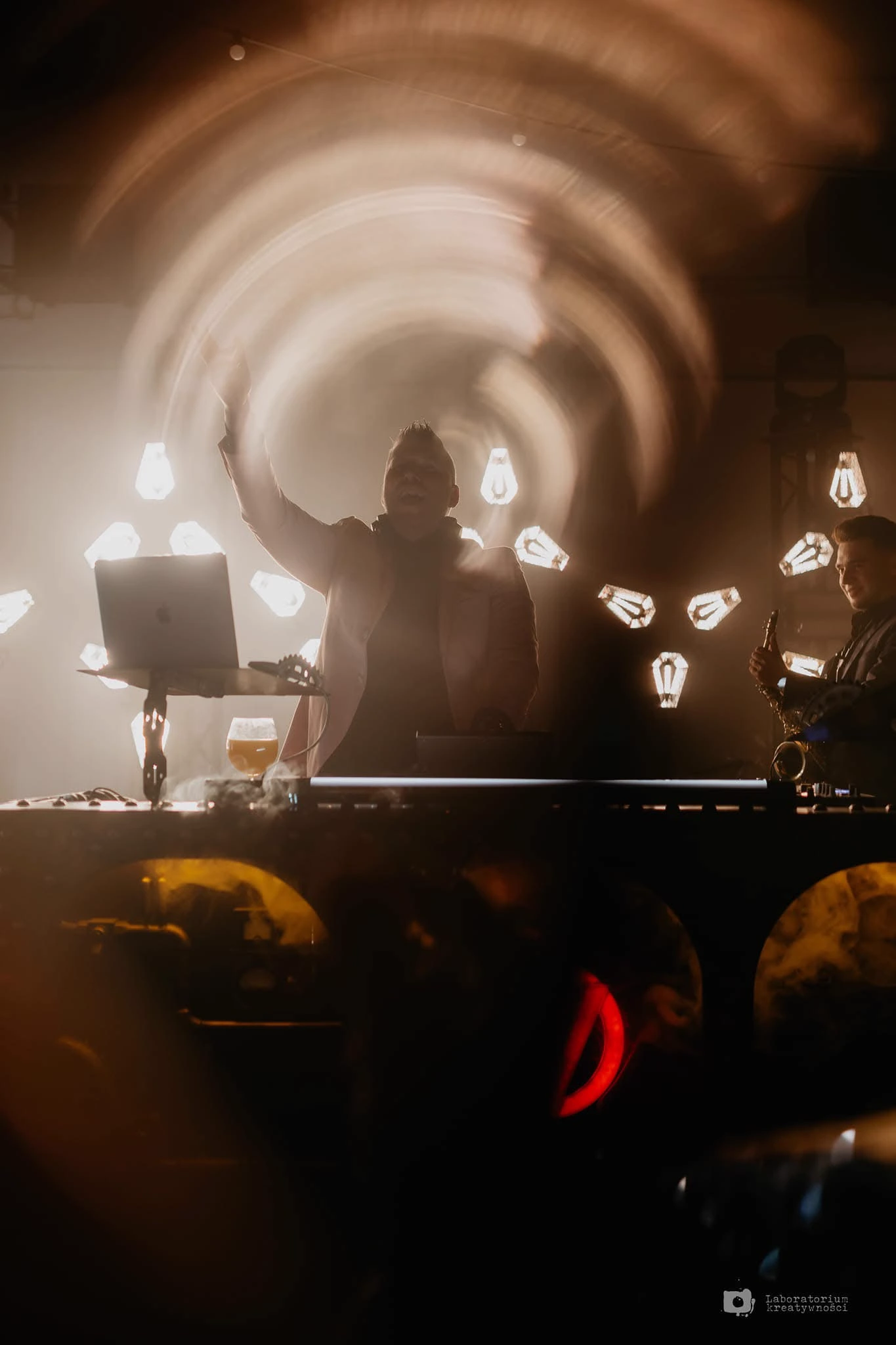 DJ Głośny – z mikrofonem