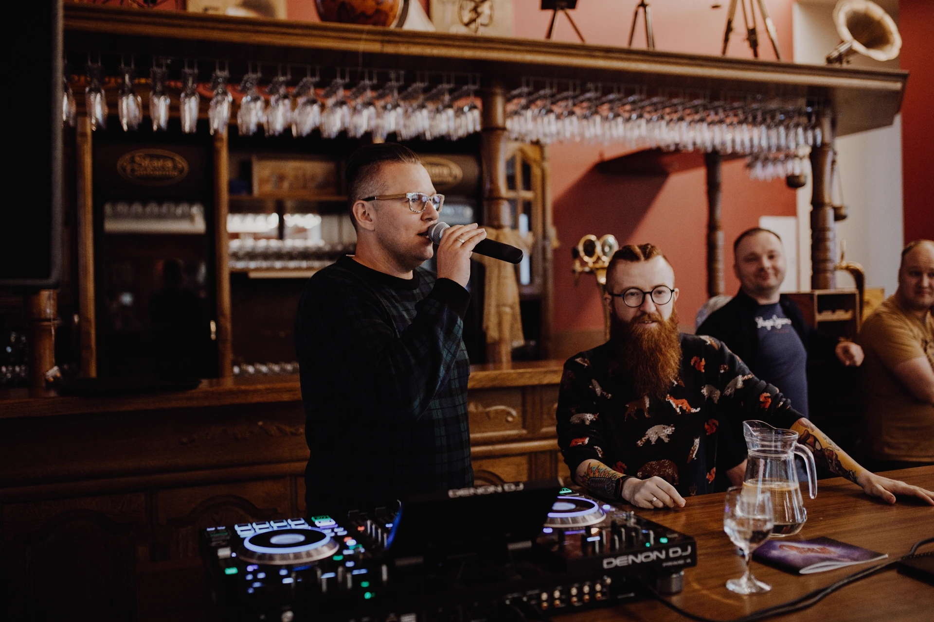 DJ Głośny podczas wesela i eventu