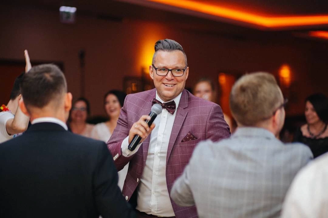 DJ Głośny podczas wesela i eventu