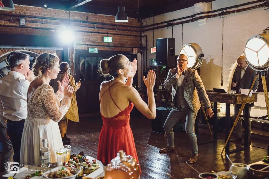 DJ Głośny podczas wesela i eventu